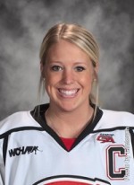Women's Hockey Sweeps Lindenwood