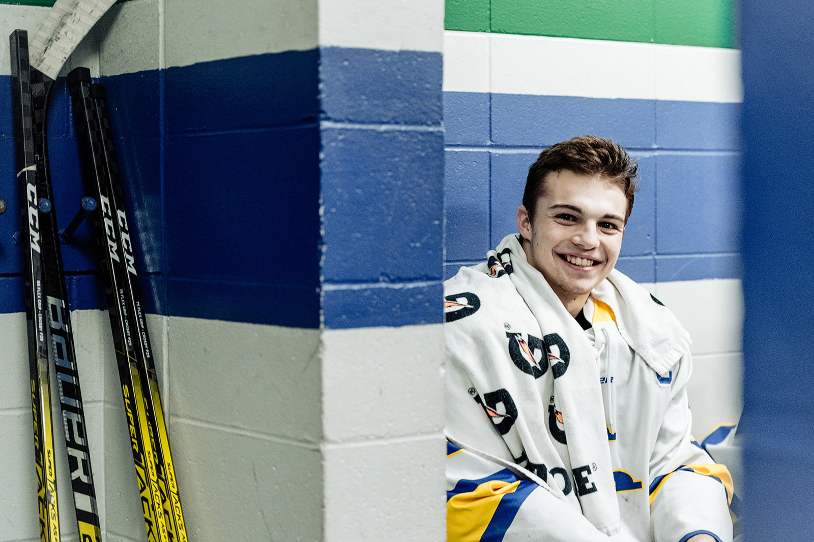 Mack Motzko, Son of Former Huskies coach, Dies Following Car Accident