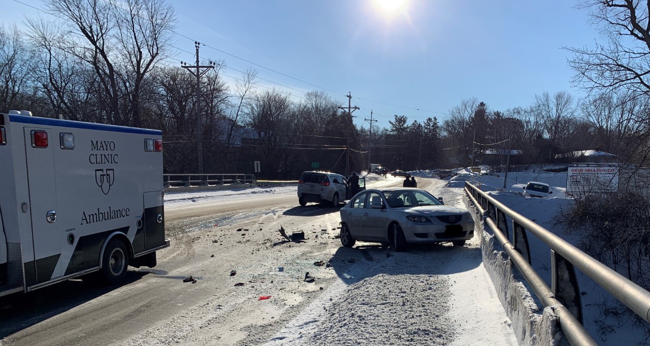 Icy Roads Cause Multiple Crashes Over The Weekend KVSC 88.1 FM