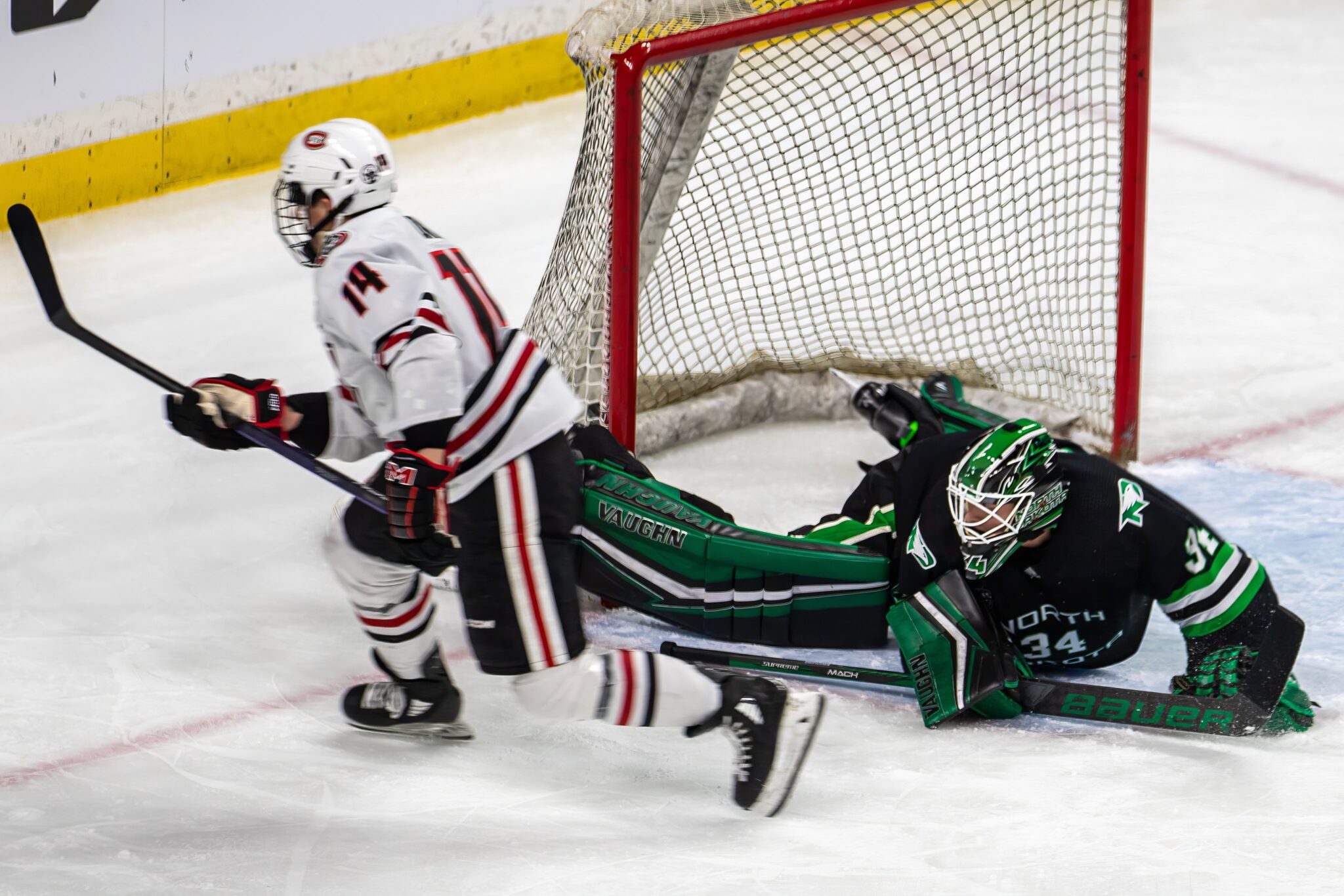 Huskies End Another Season, Best UND 3-2 in OT - Vimarsana News