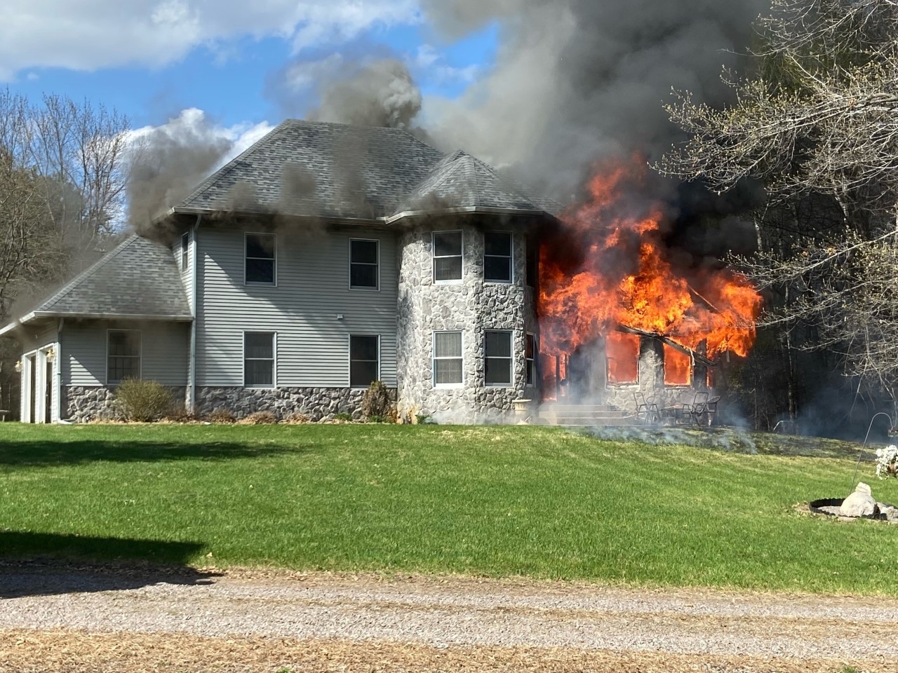 Fire Destroys St. Cloud Home - Vimarsana News