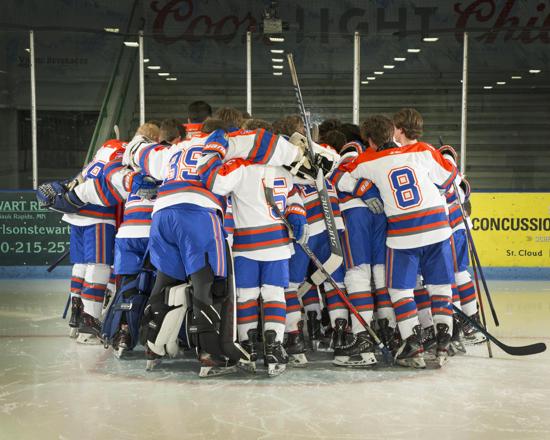 St Cloud Crush down Willmar Cardinals despite 10 Minute Major. - Vimarsana News