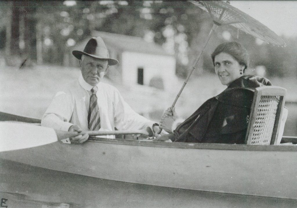 Charles and Maud Moon Weyerhaeuser on Lake Alexander